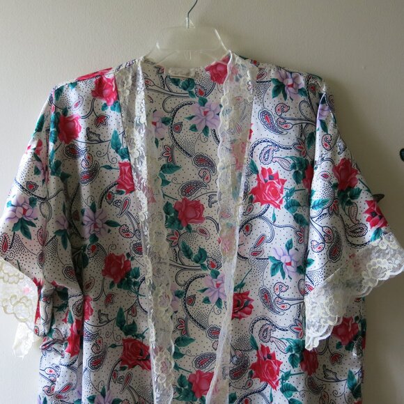 Vintage Delicates Women's Floral Lace Satin Robe With Belt One Size Fits All - Picture 2 of 12